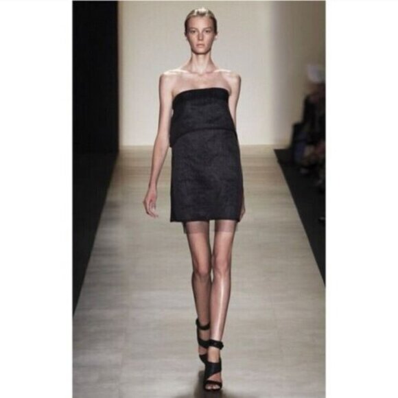 BCBG Max Azria Runway Sigrid Strapless Tiered Mini Dress Lined, SZ 10 - Picture 5 of 5